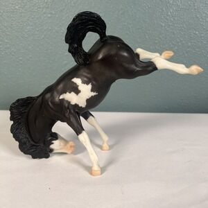 Classic Breyer #750104 Tornado Blue Roan Mustang - 2004 - Wild Mustang Series